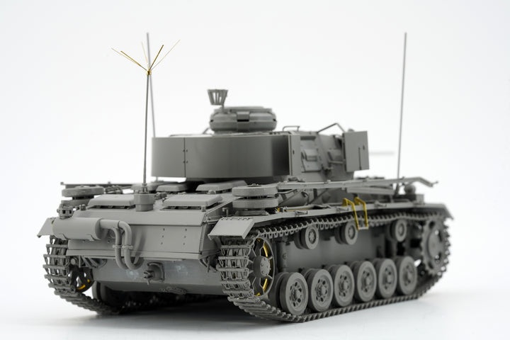 1/35 ドイツ III号指揮戦車K型