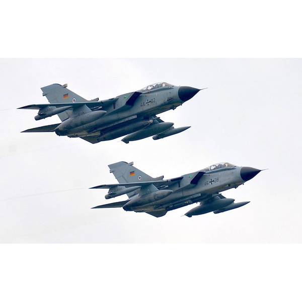 1/72 トーネード 50 周年記念ツインパック