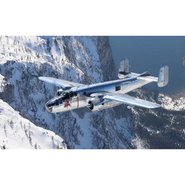 1/48 B-25J ミッチェル ザ・フライングブルズ25周年記念ギフトセット