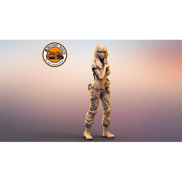 1/35 ミリタリーガールNo.8・ロングヘア立像