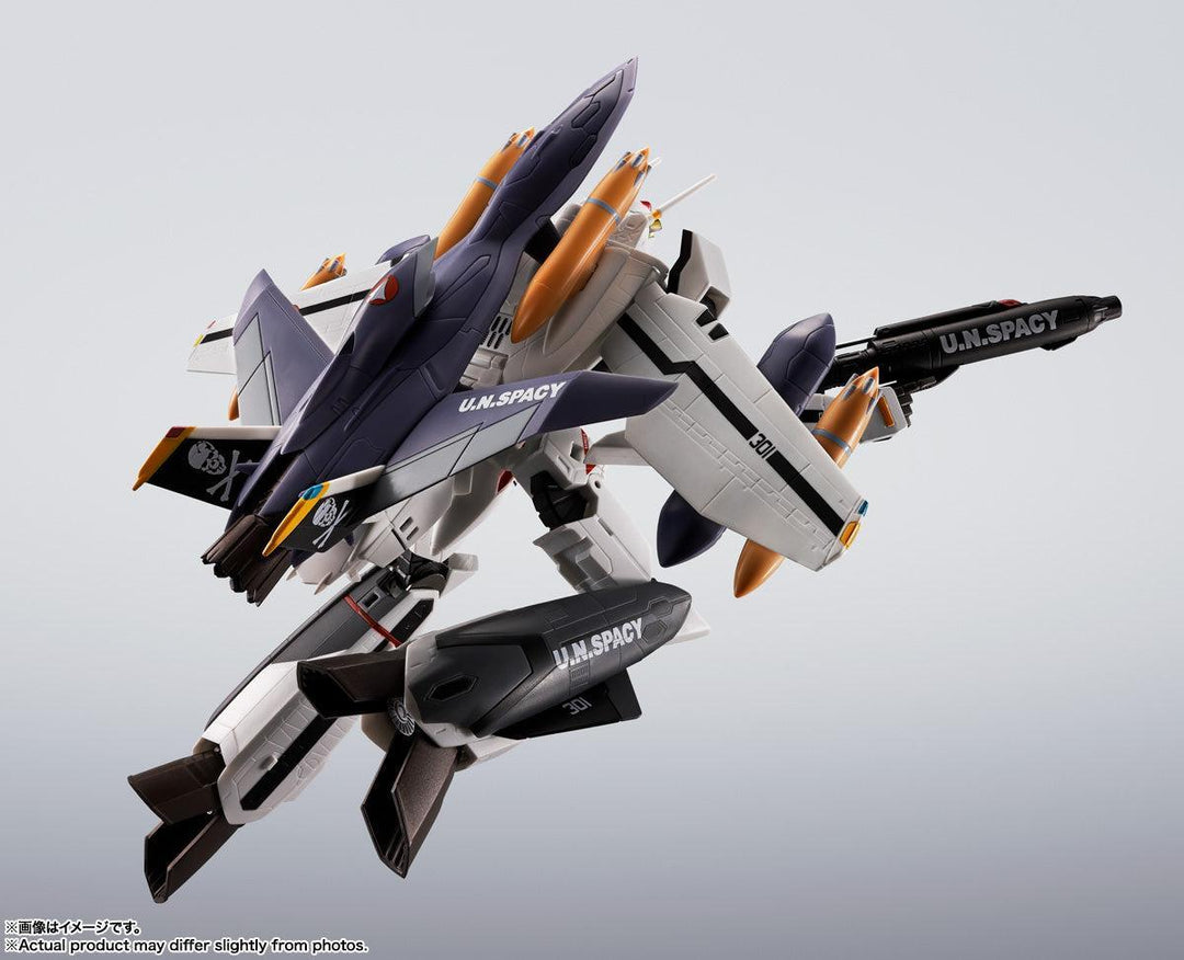 HI-METAL R VF-0Sフェニックス(ロイ・フォッカー機) + QF-2200D-B ゴースト
