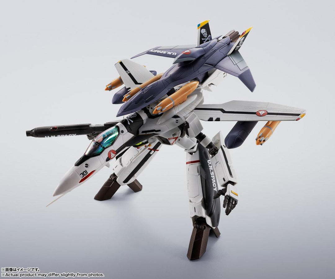 HI-METAL R VF-0Sフェニックス(ロイ・フォッカー機) + QF-2200D-B ゴースト