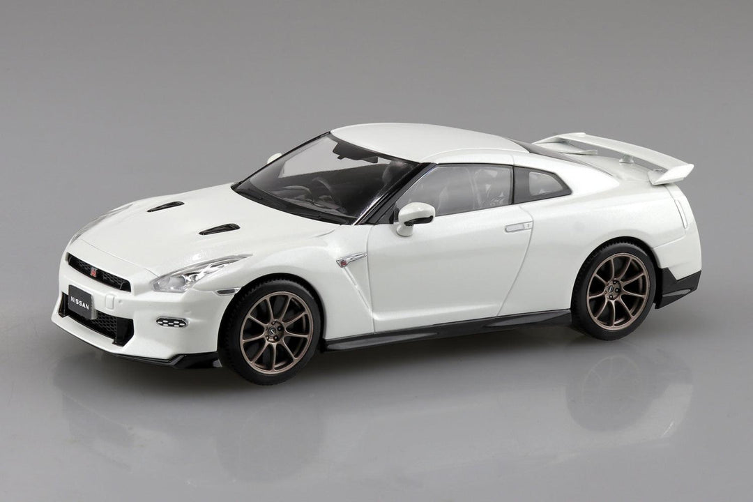 1/32 楽プラ スナップキット ニッサン R35 NISSAN GT-R 2024(ブリリアントホワイトパール)