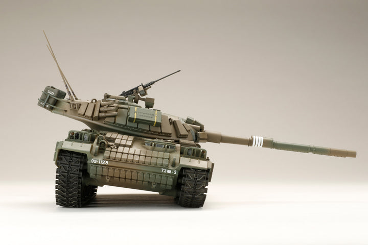 1/35 HJモデルキットシリーズ 74式戦車改リアクティブアーマー【バトルオーバー北海道Ver.】