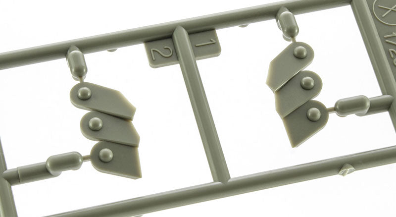 ロボットバトルV(ファイブ) 重装甲戦闘服 MK44G-6 ゴールドナイト 1/20スケール