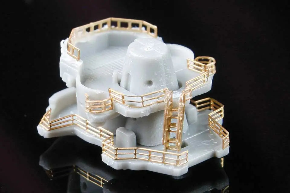 1/700 帝国海軍シリーズ 日本海軍軽巡洋艦 矢矧 (昭和20年/昭和19年) フルハルモデル(エッチングパーツ付き)