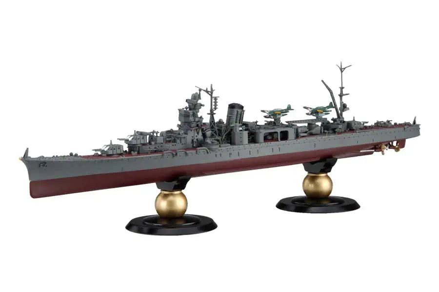 1/700 帝国海軍シリーズ 日本海軍軽巡洋艦 矢矧 (昭和20年/昭和19年) フルハルモデル(エッチングパーツ付き)