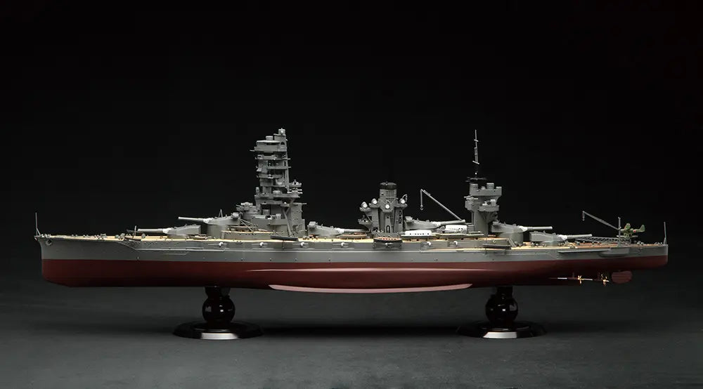 1/350 艦船モデルシリーズ 日本海軍戦艦 山城 昭和18年(帝国海軍乗組員