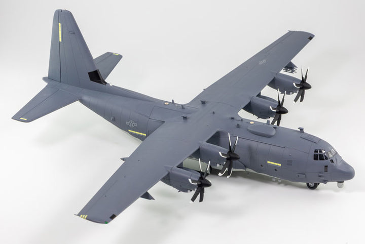 1/144 AC-130J ゴーストライダー ガンシップ