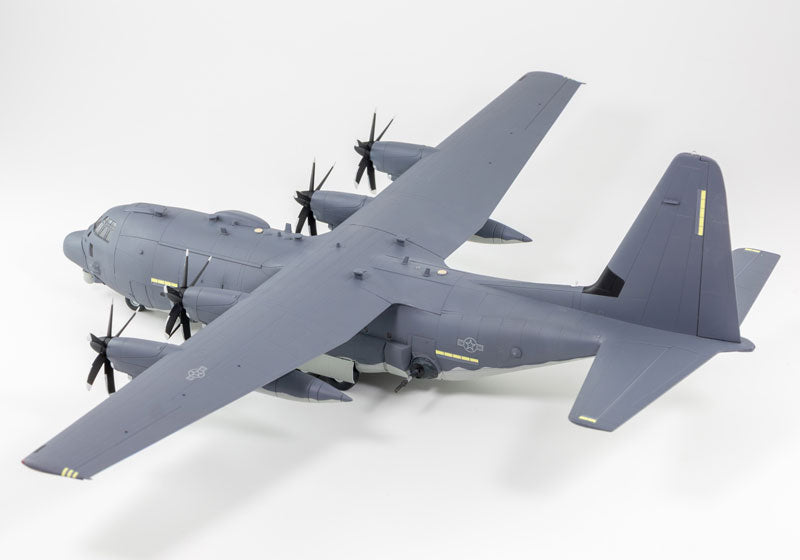 1/144 AC-130J ゴーストライダー ガンシップ