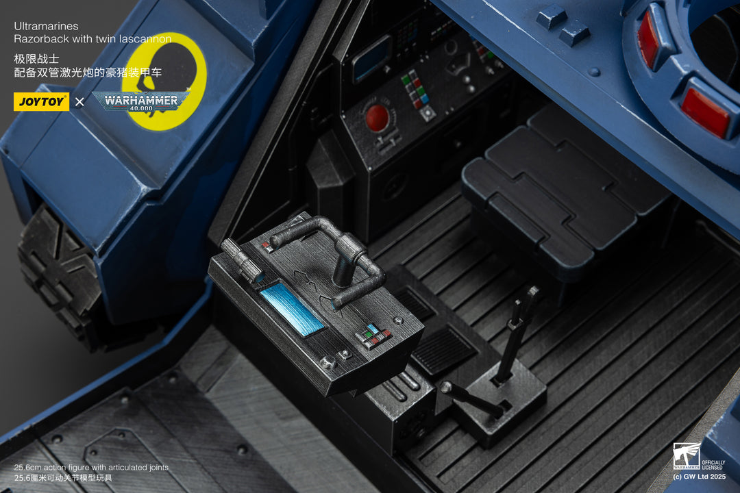 ウルトラマリーン:レイザーバック(ツイン・ラスキャノン装備)