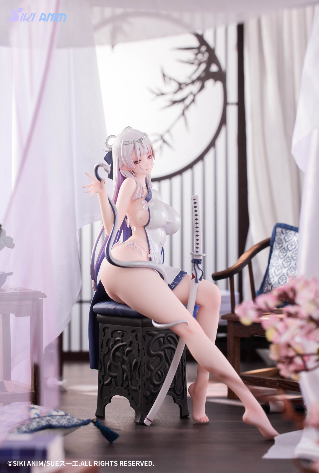 青白蛇のイロ 完成品フィギュア 1/7スケール