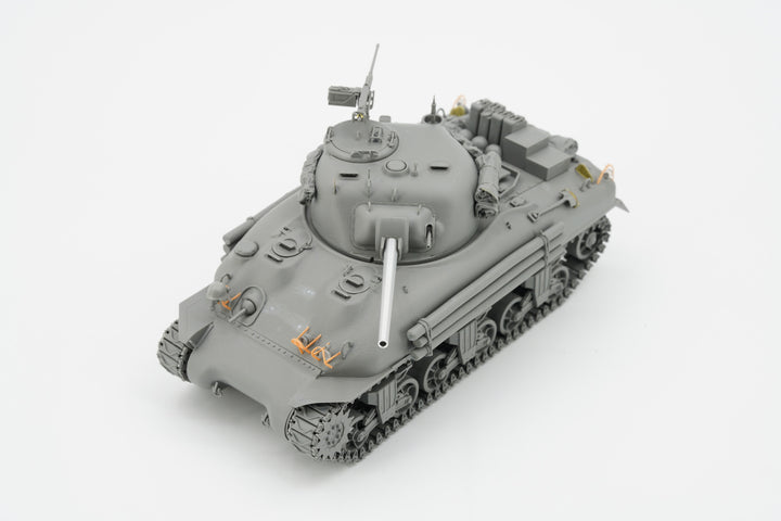 1/35 アメリカ中戦車 M4A1 シャーマン 中期型