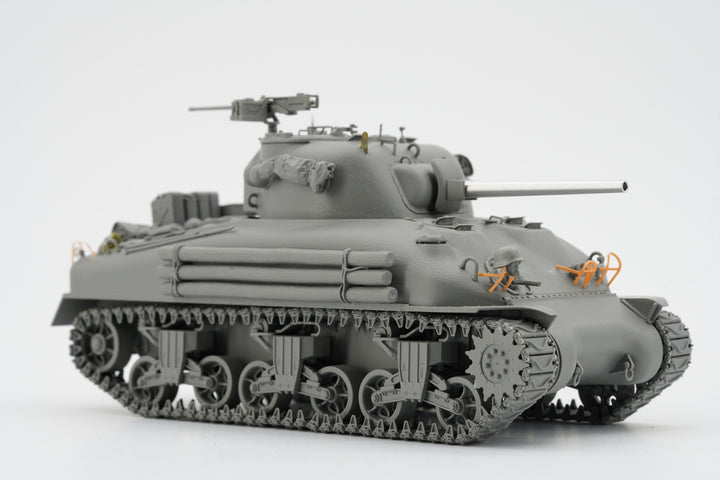 1/35 アメリカ中戦車 M4A1 シャーマン 中期型