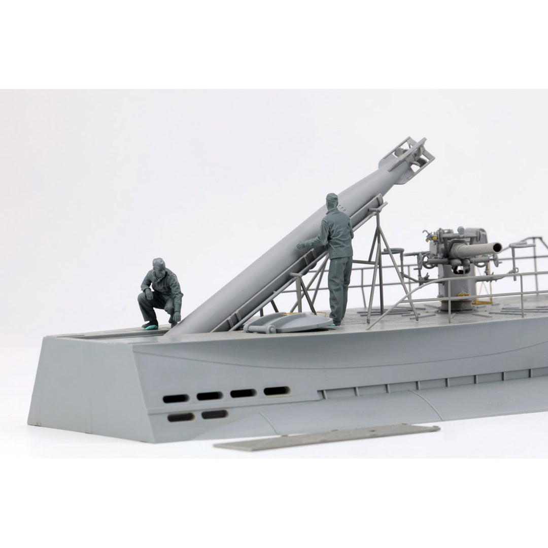 1/35 ドイツ海軍潜水艦乗組員 & 指揮官 (5体セット)