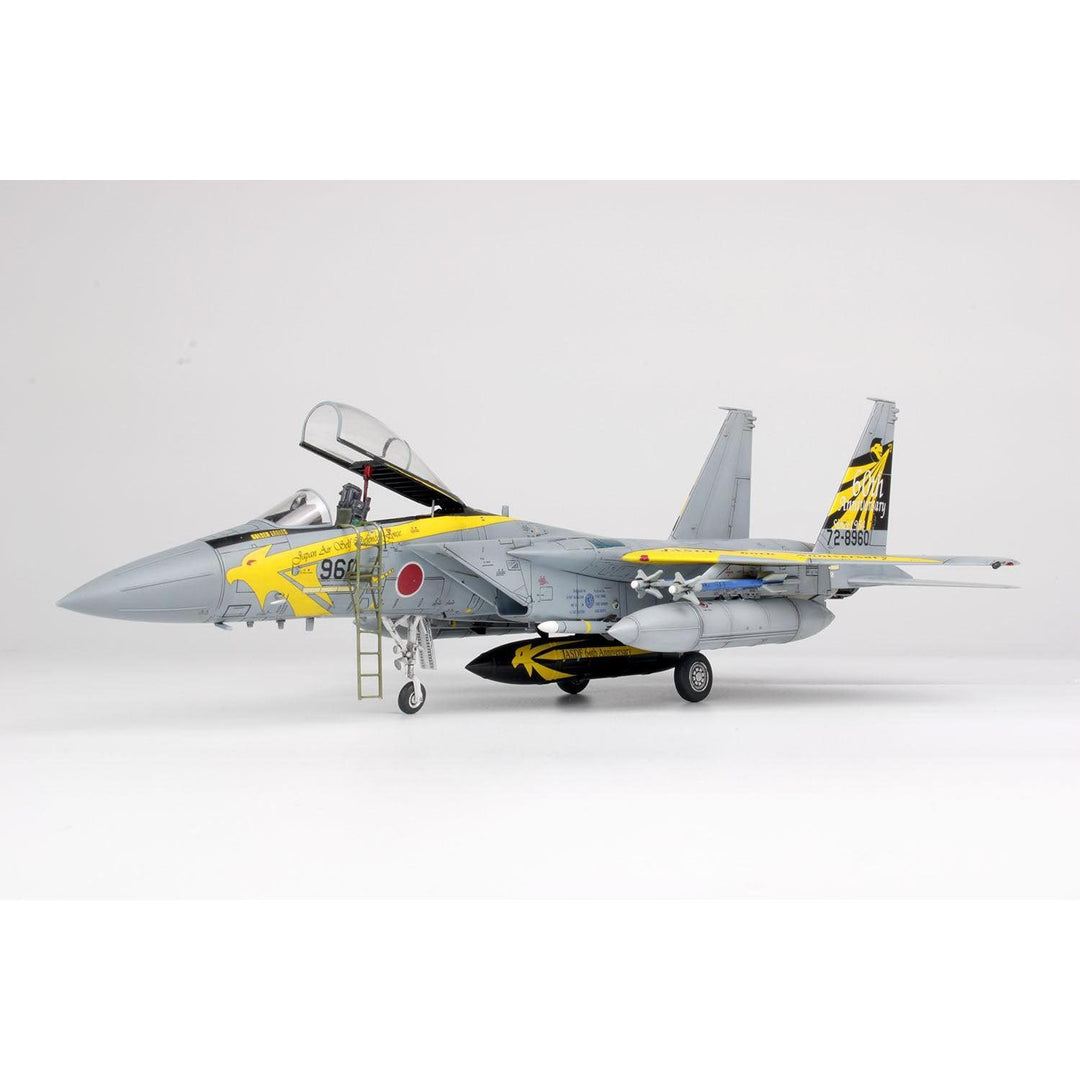 1/72 航空自衛隊 F-15J イーグル 小松基地航空祭2014 第306飛行隊 ゴールデンイーグルス 特別塗装機 ボーディングラダー付属