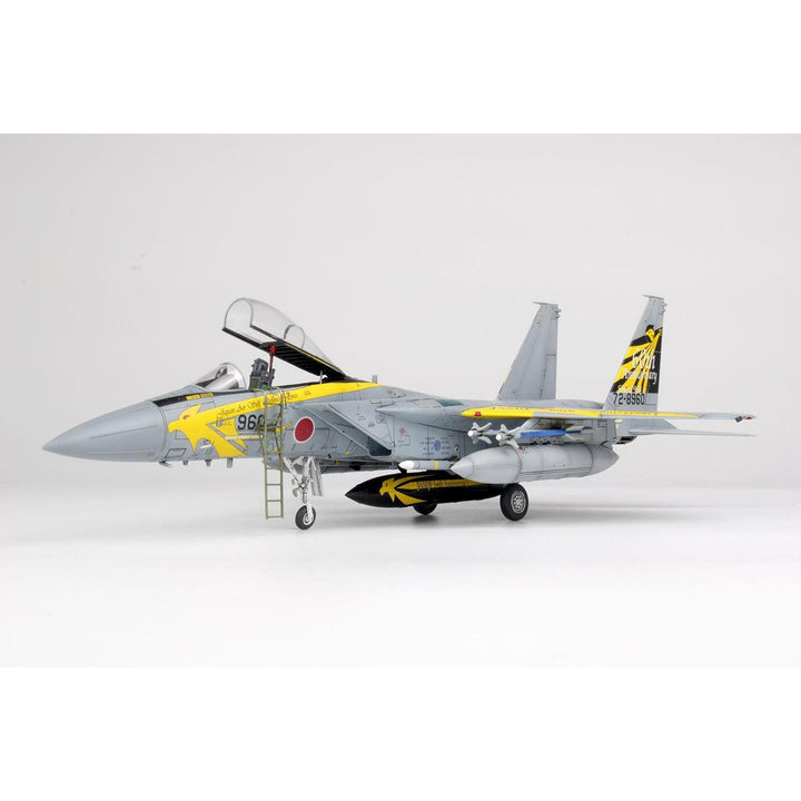 1/72 航空自衛隊 F-15J イーグル 小松基地航空祭2014 第306飛行隊 ゴールデンイーグルス 特別塗装機 ボーディングラダー付属