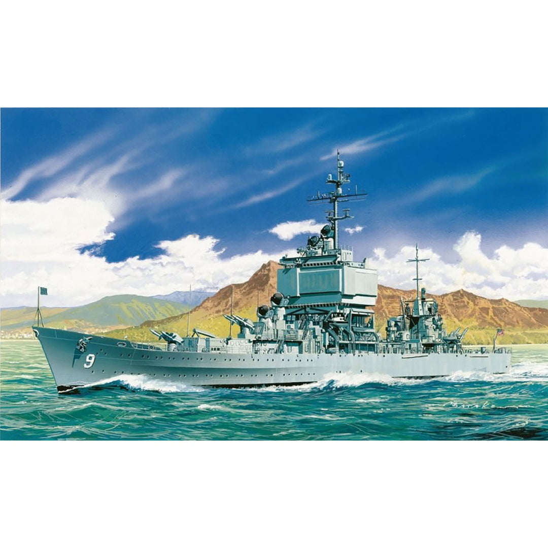 1/700 アメリカ海軍 原子力ミサイル巡洋艦 U.S.S. ロングビーチ CGN-9