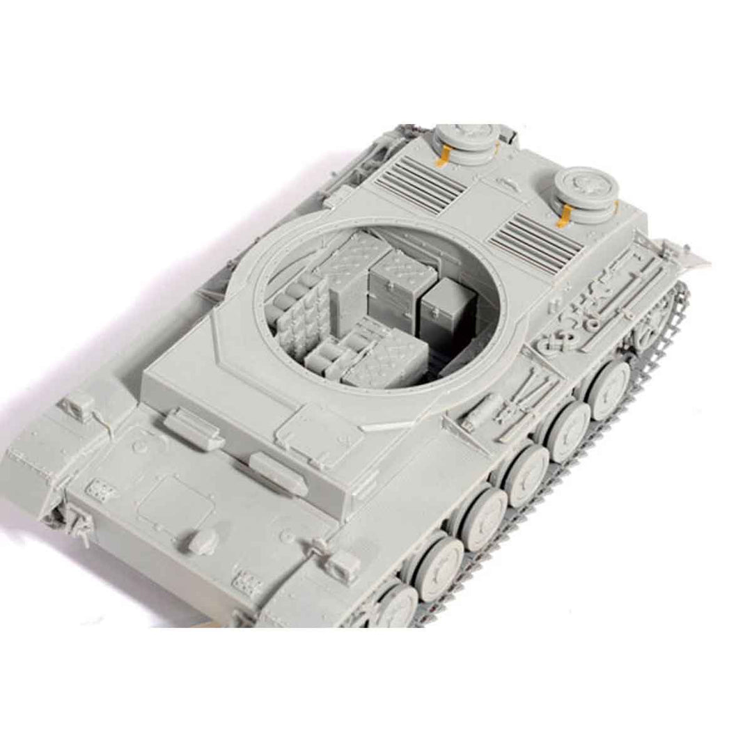 DRAGON(ドラゴン) WW.II ドイツ軍 IV号b型10.5㎝自走榴弾砲 マジックトラック付属 1/35スケール 未塗装組立キット