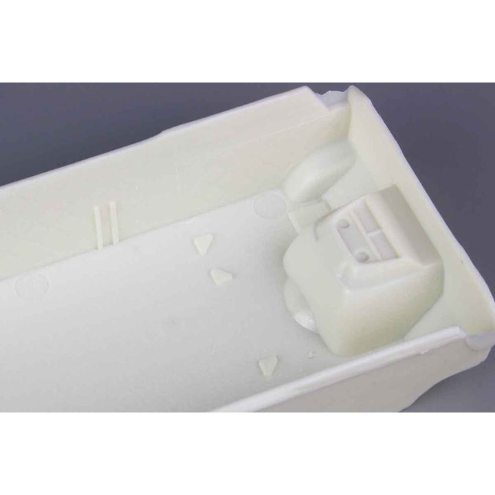 MPC(エムピーシー) 1982 ダッジ バン カスタム "タートルワックス" 1/25スケール 未塗装組立キット