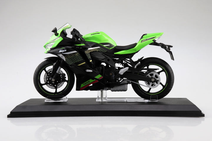 1/12 KAWASAKI Ninja ZX-25R ライムグリーン×エボニー