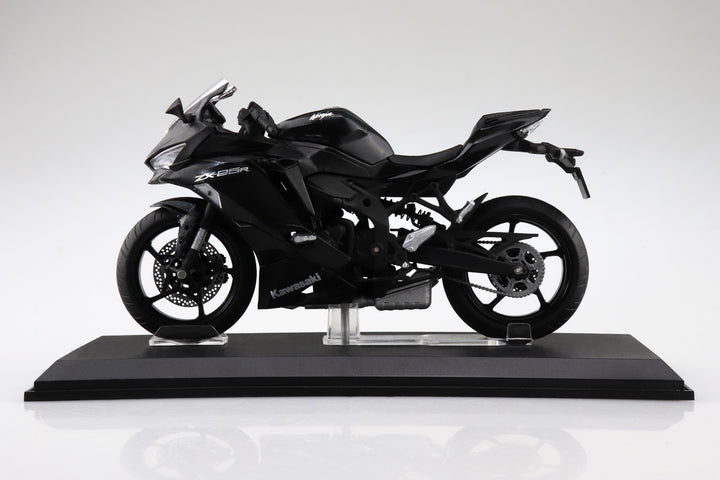 1/12 KAWASAKI Ninja ZX-25R メタリックスパークブラック