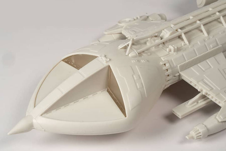 スペース1999 ホークIX 1/48スケール 未塗装組立キット