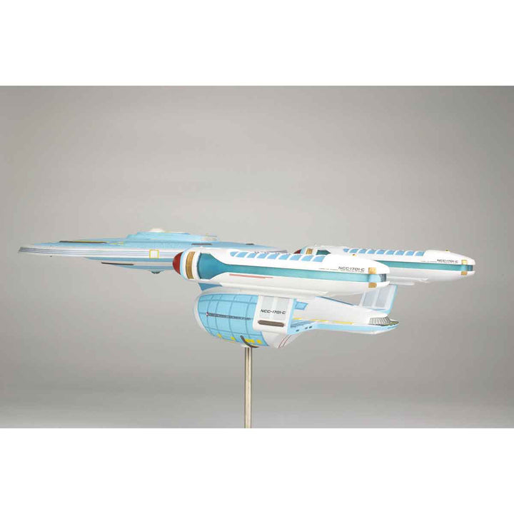 スタートレック U.S.S. エンタープライズ NCC-1701-C 1/1400スケール 未塗装組立キット