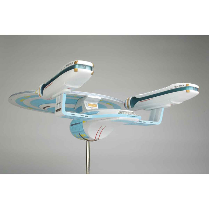 スタートレック U.S.S. エンタープライズ NCC-1701-C 1/1400スケール 未塗装組立キット