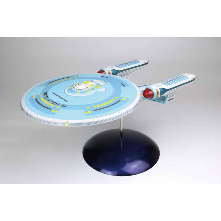 スタートレック U.S.S. エンタープライズ NCC-1701-C 1/1400スケール 未塗装組立キット