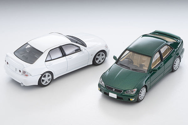 1/64 トミカリミテッドヴィンテージ NEO LV-N227d トヨタ アルテッツァ RS200 Lエディション (緑) 2002年式