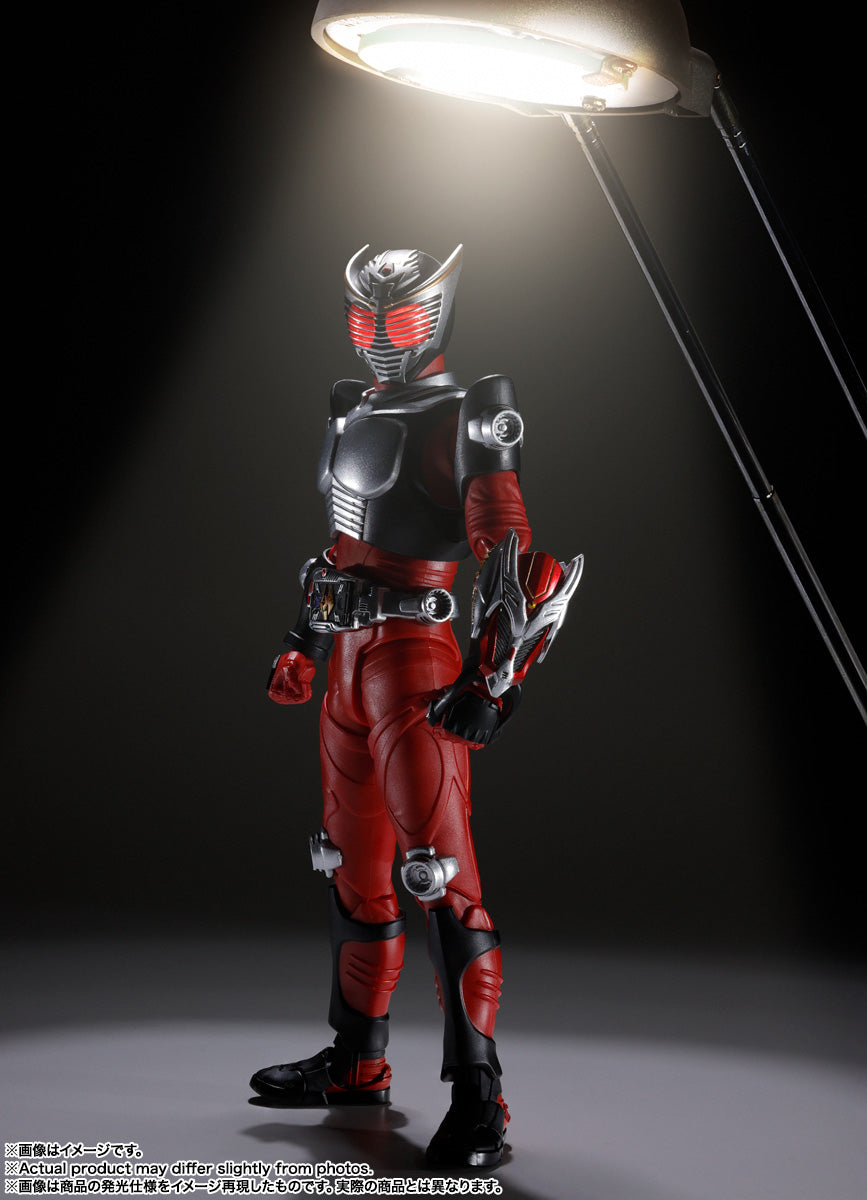 【当選者限定】S.H.Figuarts(真骨彫製法) 仮面ライダー龍騎