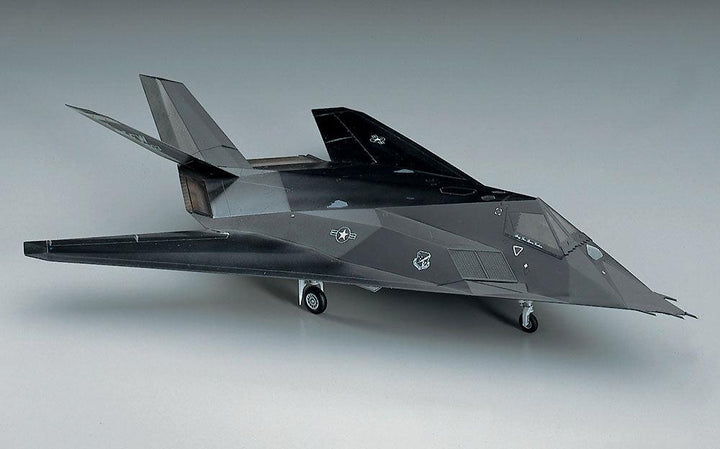 【再販】1/72 F-117A ナイトホーク