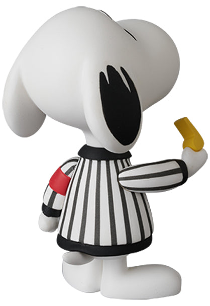 UDF PEANUTS SERIES 20 Referee Snoopy