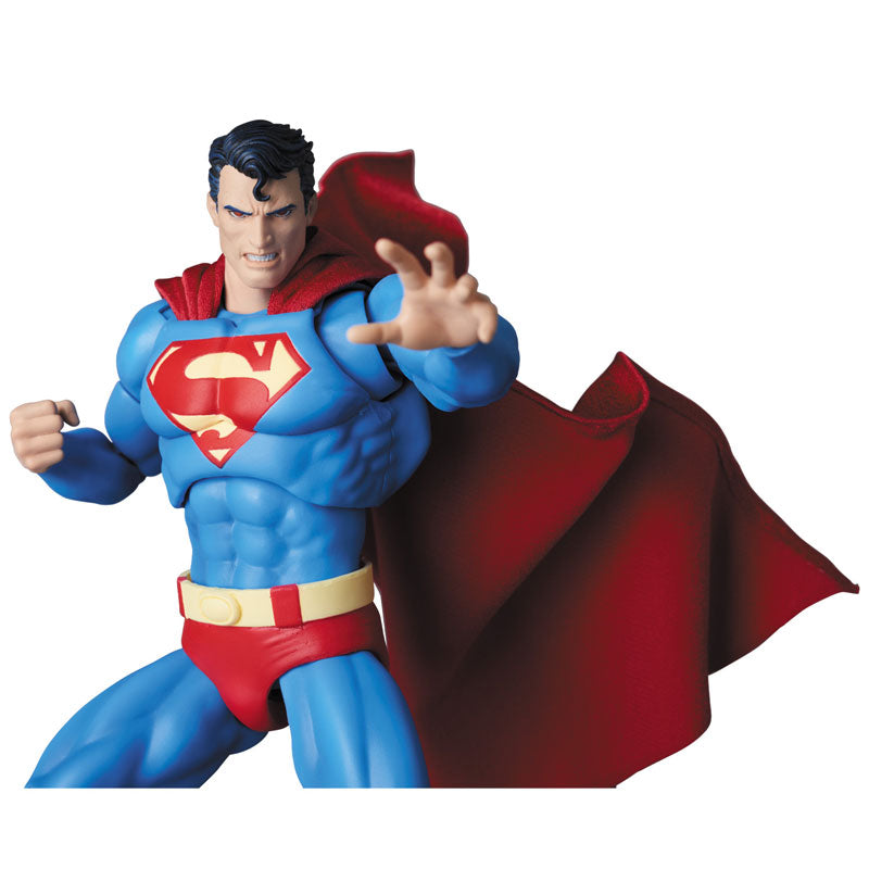MAFEX SUPERMAN(HUSH Ver.)