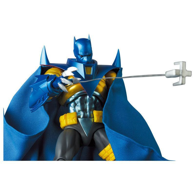 MAFEX KNIGHTFALL BATMAN