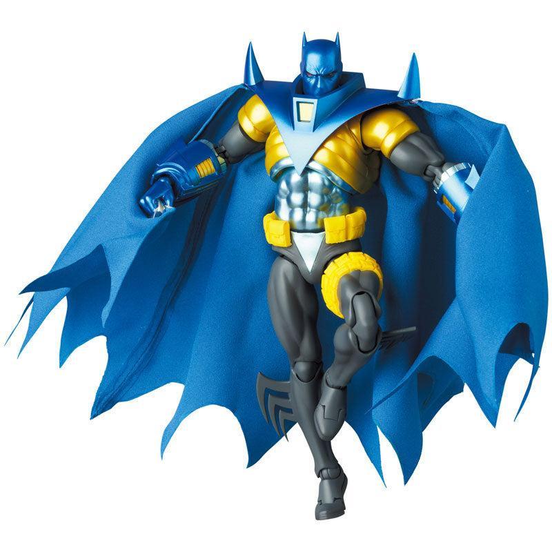 MAFEX KNIGHTFALL BATMAN