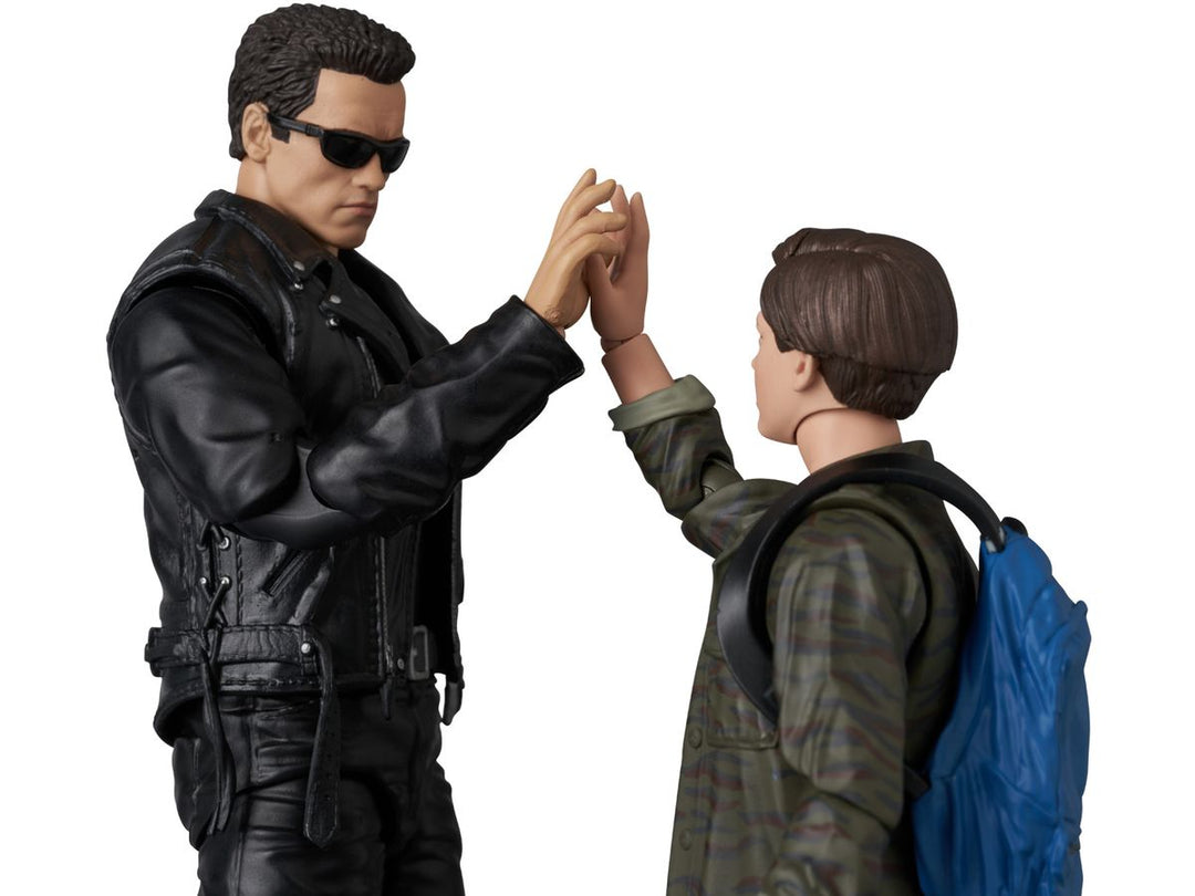 MAFEX T-800（T2 Ver.） & John Connor