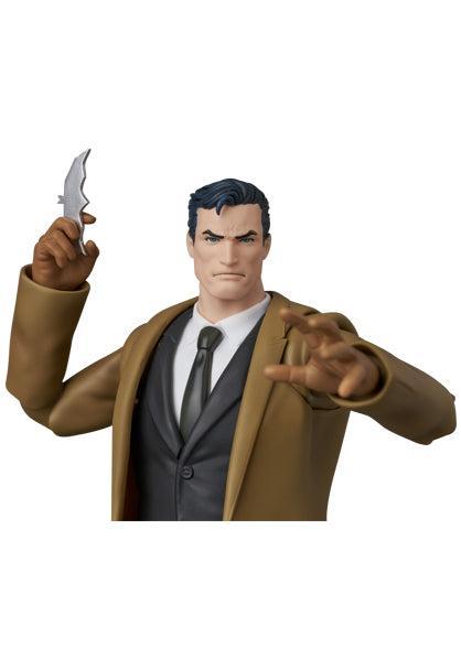 MAFEX BRUCE WAYNE(BATMAN： HUSH Ver.)