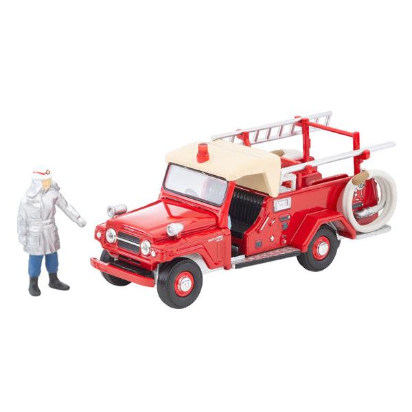 1/64 トミカリミテッドヴィンテージ LV-31c 日産 パトロール ポンプ消防車 (フィギュア付)
