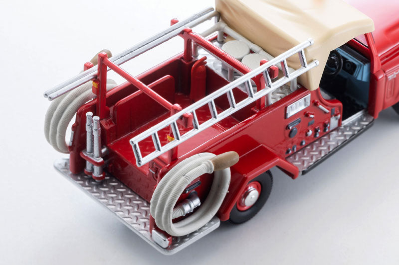 1/64 トミカリミテッドヴィンテージ LV-31c 日産 パトロール ポンプ消防車 (フィギュア付)