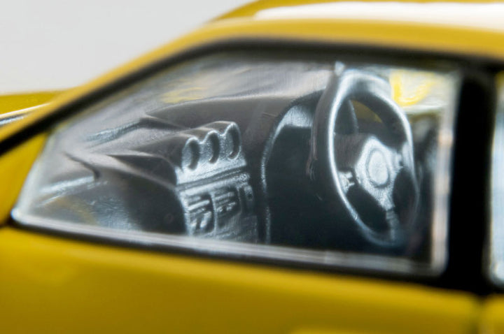1/64 トミカリミテッドヴィンテージ NEO LV-N365a 日産 スカイライン 2ドア スポーツクーペ 25GT TURBO オプションパーツ付(黄) 98年式