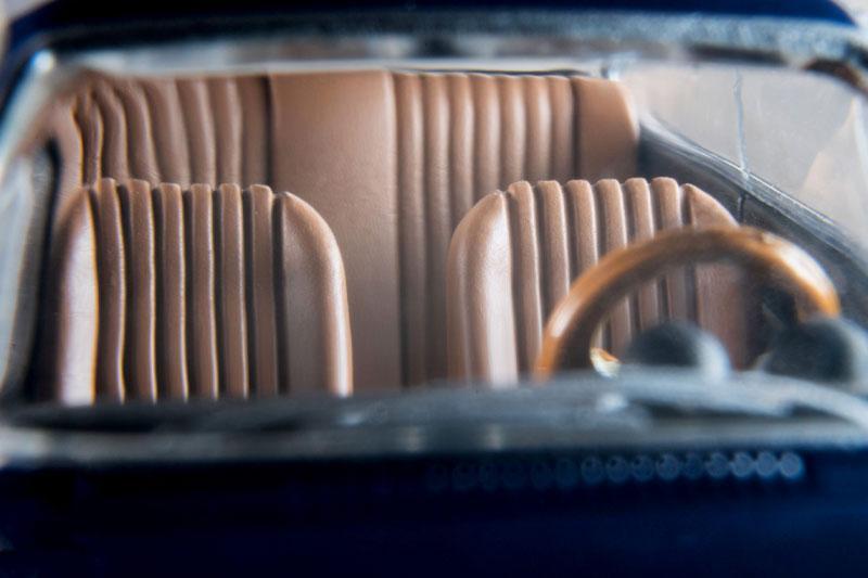 1/64 トミカリミテッドヴィンテージ LV-154c アルファロメオGT 1300 ジュニア (紺)