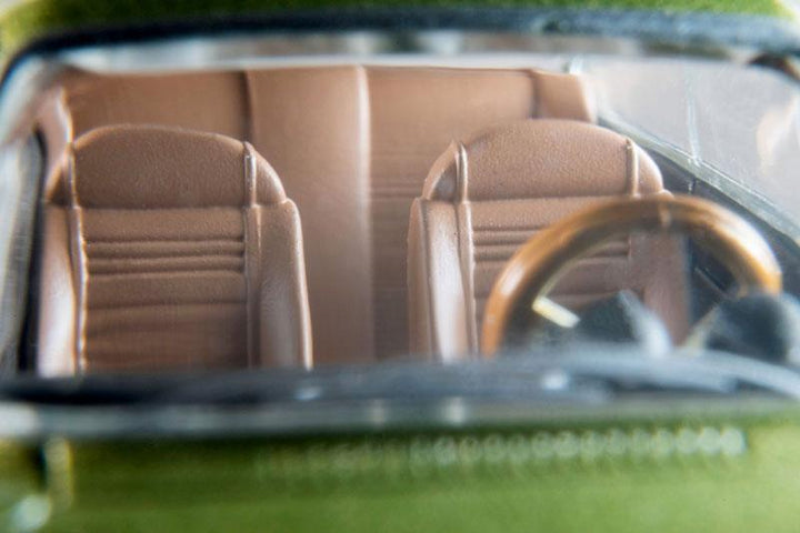 1/64 トミカリミテッドヴィンテージ LV-155d アルファロメオ1750GTV (オリーブグリーンM)