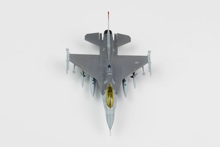 1/144 アメリカ空軍戦闘機 F-16Cファイティングファルコン 三沢基地 第35戦闘航空団 (2機セット)【再生産】