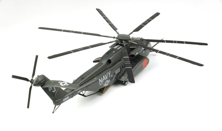 1/72 アメリカ海軍 掃海･輸送ヘリコプター MH-53Eシードラゴン HM-14 バンガード
