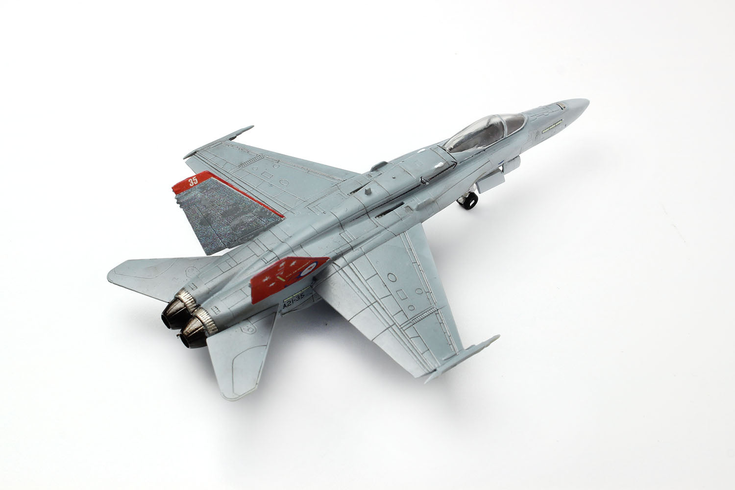 米海軍 戦闘機 F/A-18 ホーネット 主翼 キーホルダー タグ 厚め アメリカ海軍 FA-18 スーパーホーネット タグ キーホルダー RBF