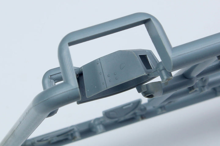 1/72 ガールズ&パンツァー 最終章 九五式軽戦車 知波単学園 アクリルスタンド付属