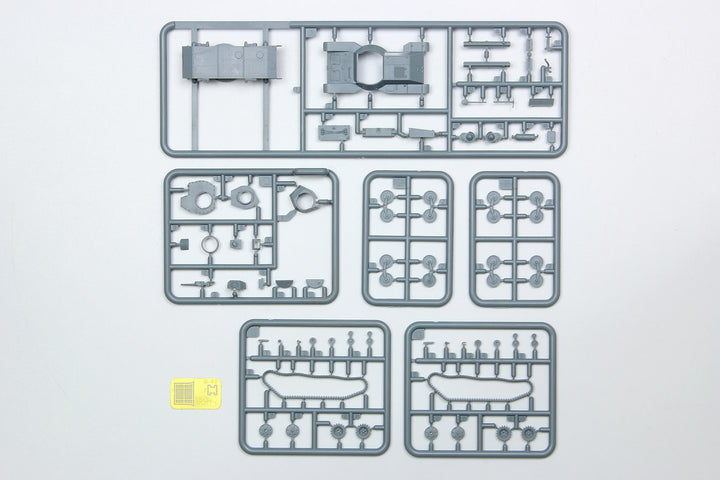 1/72 ガールズ&パンツァー 最終章 九五式軽戦車 知波単学園 アクリルスタンド付属