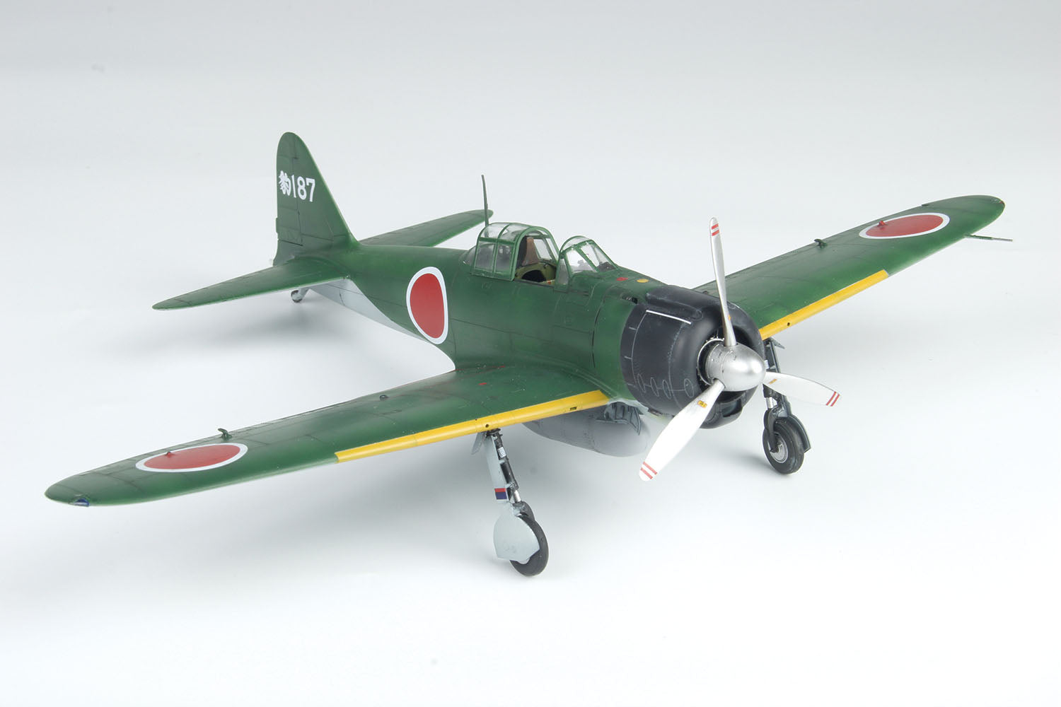 1/48 WW.II 日本海軍 零式艦上戦闘機 二一型 第263海軍航空隊